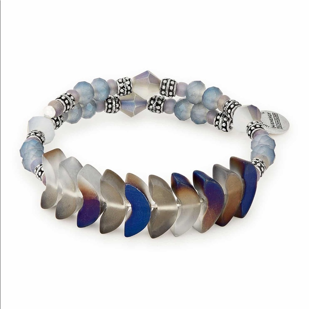 Alex and Ani
Deity Wrap River Beaded Bracelet M1A